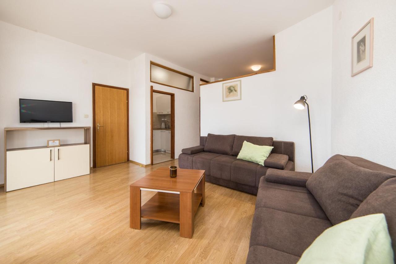 Apartmani Aida Živogošće Exterior foto
